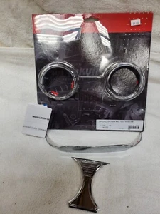 Kuryakyn 6922 Tri-Line Fuel and Voltage Gauge Bezels '15 & Up Road Glides - Picture 1 of 2
