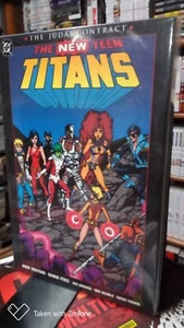 THE NEW TEEN TITANS THE JUDAS CONTRACT TP DC COMICS ORIGINAL ENGLISH TEXT - Imagen 1 de 1