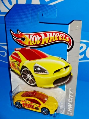 Hot Wheels 2013 HW Rescue #18 Mitsubishi Eclipse concept car amarillo con Y5s Foto 1 de 2