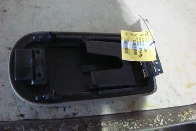 Consola cambio piso delantero con reproductor de CD compatible 03-07 TAURUS 133291 Foto 1 de 2