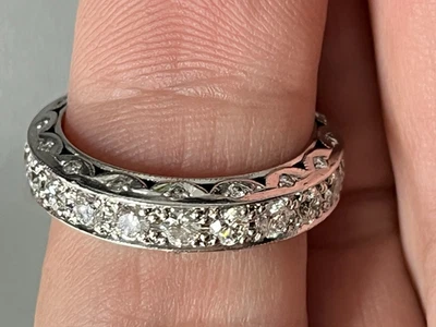 Alianza de Boda Tacori Oro Blanco 18k Diamante Eternidad Real T Clásica Media Luna 8 Foto 1 de 4