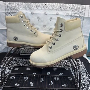 TIMBERLAND JEUNES 6'' INCH PREMIUM BOOT WATERPROOF YOUTH SZ 4/WOMANS 5.5 - Picture 1 of 10