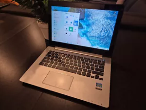 Work/Study Laptop Asus VivoBook S300CA 13.3in i3 1.80GHz 4GB DDR3 RAM 240GB SSD - Picture 1 of 12