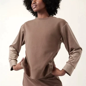 ATHLETA Retroplush Velvet Crew Neck Sweatshirt Womens Large Brown Side Buttons - Picture 1 of 11