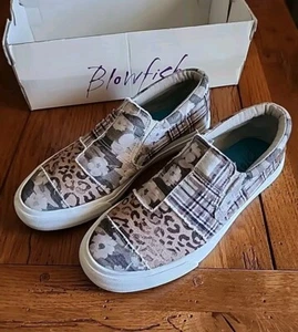 WOMENS BLOWFISH MADDOX ANIMAL PLAID PRINT CANVAS-SNEAKERS SIZE 9 WORN ONCE - Picture 1 of 12