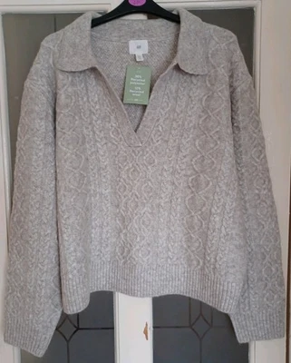 H&M Ladies Cable Knit V Neck Collared Jumper Oatmeal Size XL Wool Blend  New - Image 1 of 4