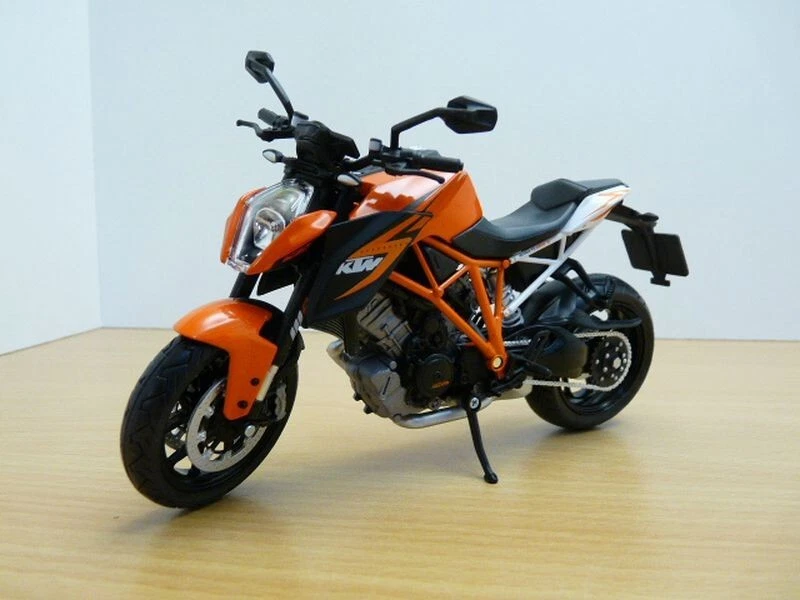 MOTO KTM 1290 SUPERDUKE R orange 2014 1/12 - Image 1 of 1