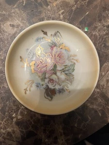 Royal Crown Hand Painted Floral Porcelain Coaster Set Of 4 Gold Rim - Picture 1 of 3