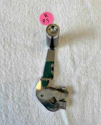 Manija de puerta interior 64-66 Imperial Chrysler New Yorker 1964-65 derecha PS 64-66 Foto 1 de 4