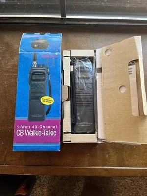 Radio Shack TRC-234 5 Watt 40 Channel CB Walkie Talkie CAT. 21-1678 NEW 1995 - image 1 of 4