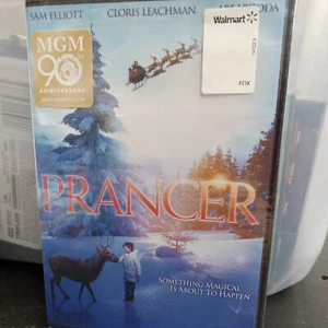 Prancer Christmas Movie - Picture 1 of 2