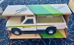 Ertl 1/16 GMC Pickup Truck John Deere Dealer Dixie Equipment Southtown USA  NEW - Picture 1 of 6