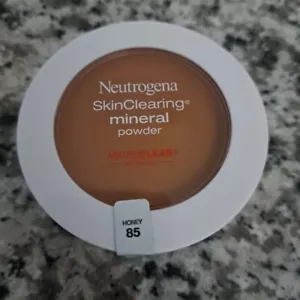 Neutrogena SkinClearing Mineral powder Honey 85 - Picture 1 of 3