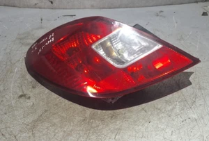 Fanale posteriore lato passeggero Vauxhall Corsa D 2007 #M4007 - Foto 1 di 13