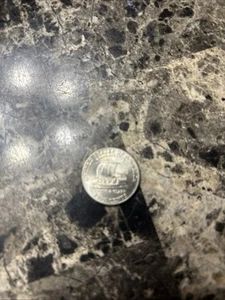 2004 US Mint 90% SILVER Commemorative Dollar Lewis & Clark Coin Uncirculated - Picture 1 of 2