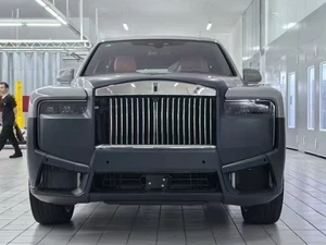 Rolls Royce Cullinan Facelift conversión a 2025 - Imagen 1 de 15