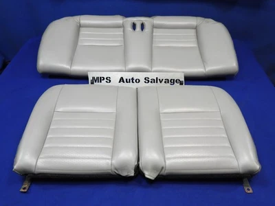 Ford Mustang 1999-2004 cupé gris asiento trasero asientos inferiores superiores J46 Foto 1 de 4