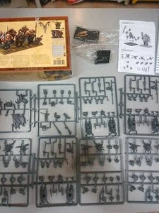 OGRES - OGRI  *NO BOX* WARHAMMER GAMES WORKSHOP - Picture 1 of 1