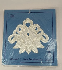 CROWN ORIGINALS ST LOUIS RECORTE INC Apliques de Encaje Novia NUEVO STOCK ANTIGUO - Imagen 1 de 8