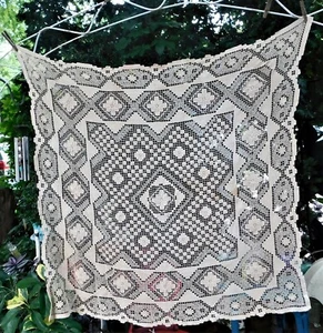ANTIQUE HANDMADE FILET CROCHET TABLECLOTH 41.5 x 43.5      #2 - Picture 1 of 11