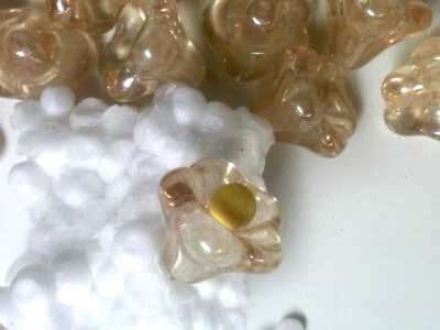 Vtg 25 11x13mm Crystal Champagne Czech Glass Bell-Shaped Flower Loose #060721u - Image 1 of 3