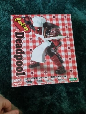Estatua Marvel Universe Cooking Deadpool ARTFX+ Foto 1 de 3