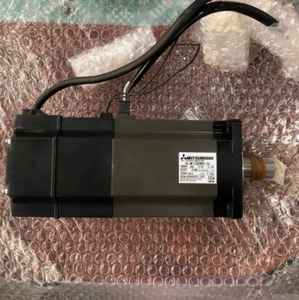 1Pcs NEW FOR MITSUBISHI IN BOX Servo Motor HC-MF73BKW90-S6 1zk8 - Afbeelding 1 van 2