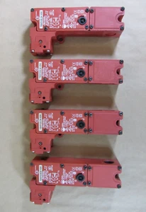 Interruptor de lengua solenoide Schmersal TZKF/CS 24VDC - Imagen 1 de 10