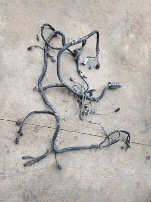 Жгут двигателя 94–95 Dodge Ram 5,9 л 12 В P7100 Cummins NV4500 5 скоростей 2WD/4x4 - Изображение 1 из 4