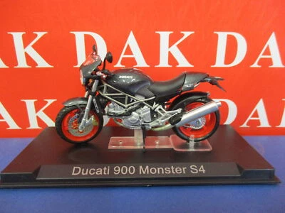 Die cast 1/24 Modellino Moto Ducati 900 Monster S4 - Immagine 1 di 4