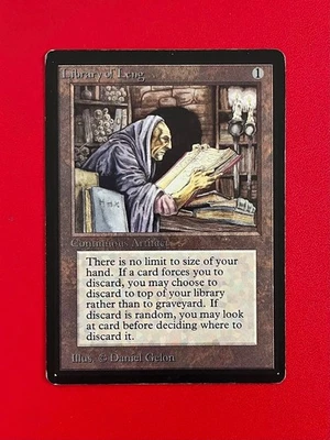 Library of Leng - Beta Edition 1993 - MTG card - Image 1 of 2