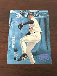MIKE MUSSINA 1999 Skybox Thunder RANT PARALLEL #125 - ORIOLES - Picture 1 of 2