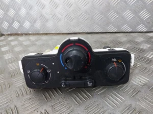 Commande Chauffage Clim A/C - RENAULT CLIO III (3) - De 03-2009 à 12-2014 - Picture 1 of 3