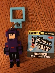 Disney Crossy Road Mystery Mini Figuren Serie 1 Hiro Super Suite Hanger NEU - Bild 1 von 2