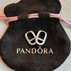 NEW Pandora - Pandora Me Links Pave CZ Hoop Earrings - Picture 1 of 7