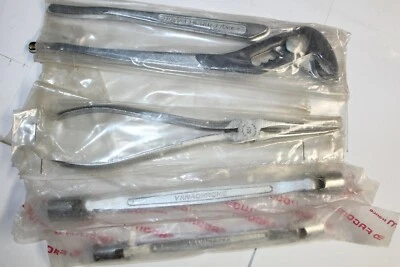 FACOM Alicates Multi-Agarre, Cabezal Flexible 12 Puntos Llave de Enchufe LOTE 4 piezas FRANCIA Foto 1 de 4