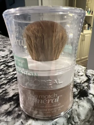 L'Oréal Paris True Match Loose Powder Mineral Foundation - Image 1 of 2