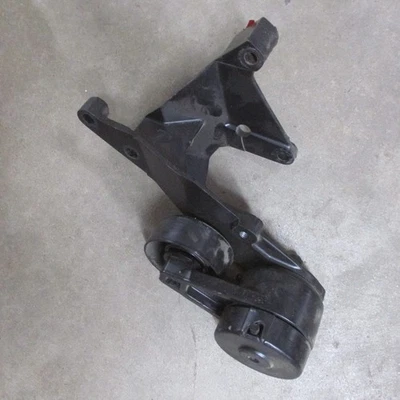 84 1984 CHEVROLET CORVETTE ORIGINAL GM AC COMPRESSOR BRACKET & BELT TENSIONER - Image 1 of 4