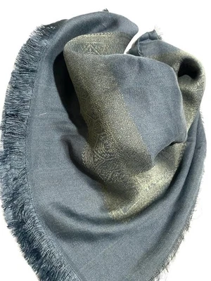 Lenço cinza exclusivo Gold Line, bandana do deserto Kofya, vestido árabe estilo antigo vintage - Imagem 1 de 2