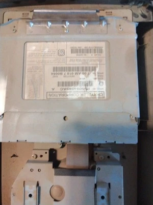 2007-09 Chrysler Dodge Aspen 1500 Durango RAM 3500 VES DVD PLAYER P05064049AC - Image 1 of 4