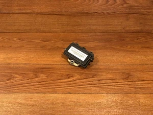 2001-2004 CHEVROLET GMC DURAMAX 6.6 LB7 GLOW PLUG CONTROL RELAY MODULE OEM - Picture 1 of 10