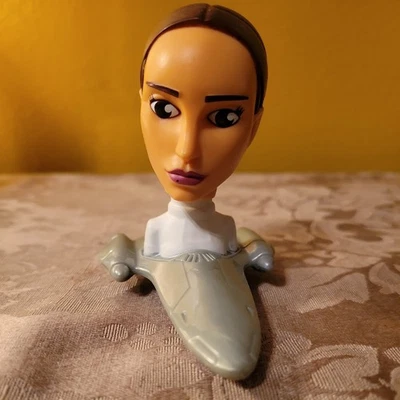 Brinquedo cabeça de bobble Padme Amidala McDonald's Star Wars Clone Wars 2008 - Imagem 1 de 4