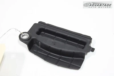 2019-2021 起亚福特 2.0L 发动机油盘皮带盖指南板 214-2E021 原始设备制造商 — 第 1/4 张图片