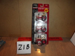 1/64 Case IH gold demonstrator tractor set. International 826, 1026, 1456. NEW - Picture 1 of 2