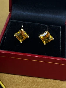Aretes de oro 14K y citrino natural tipo Madeira de 3,00 quilates. Valorado en $1880. - Imagen 1 de 7