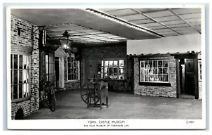 Postcard York Castle Museum reconstructed street of shops - Picture 1 of 2
