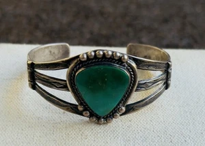 Vintage Navajo Native American Sterling Silver Green Turquoise Cuff Bracelet #9 - Picture 1 of 15