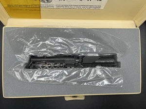 Vtg Con-Cor Southern Pacific N 4-8-4 Steam Locomotive #3810 w/ Padded Case RARE - Picture 1 of 6