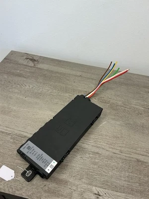 Б/у коробка предохранителей аккумулятора в сборе 2017 Jaguar XE HX73-14516-AA - Изображение 1 из 4