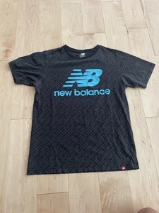 New balance T-shirt men’s size medium - Picture 1 of 3